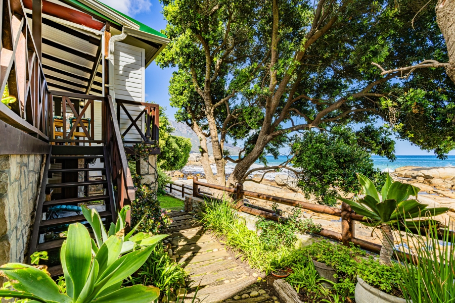 3 Bedroom Property for Sale in Camps Bay Western Cape